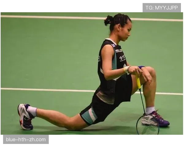 戴资颖赛场外的生活照，豪宅花园比明星还阔气，这到底啥背景？